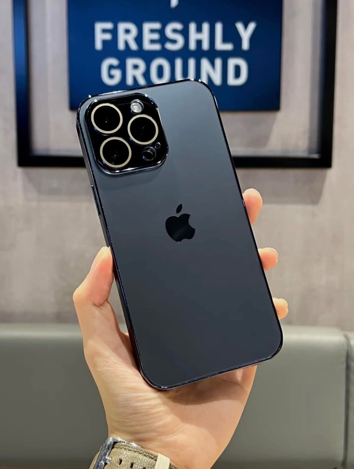 Zon Luxury CASE for iPhone Series from 11 -16 Pro-Max Case